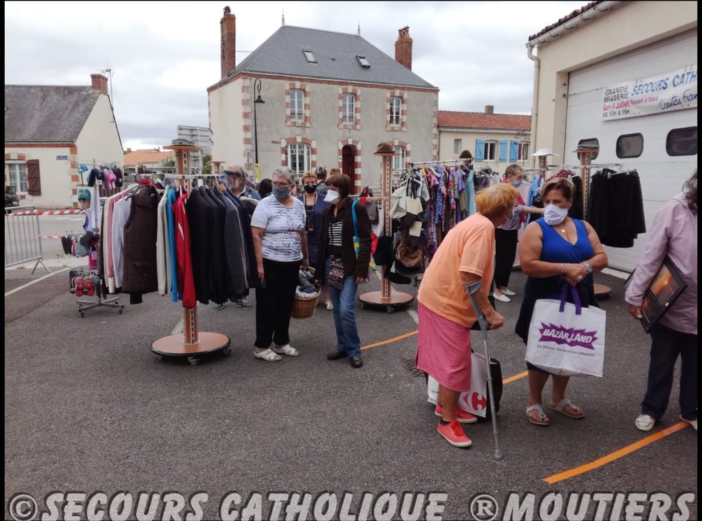09.07.20 Secours Catholique Braderie (1)