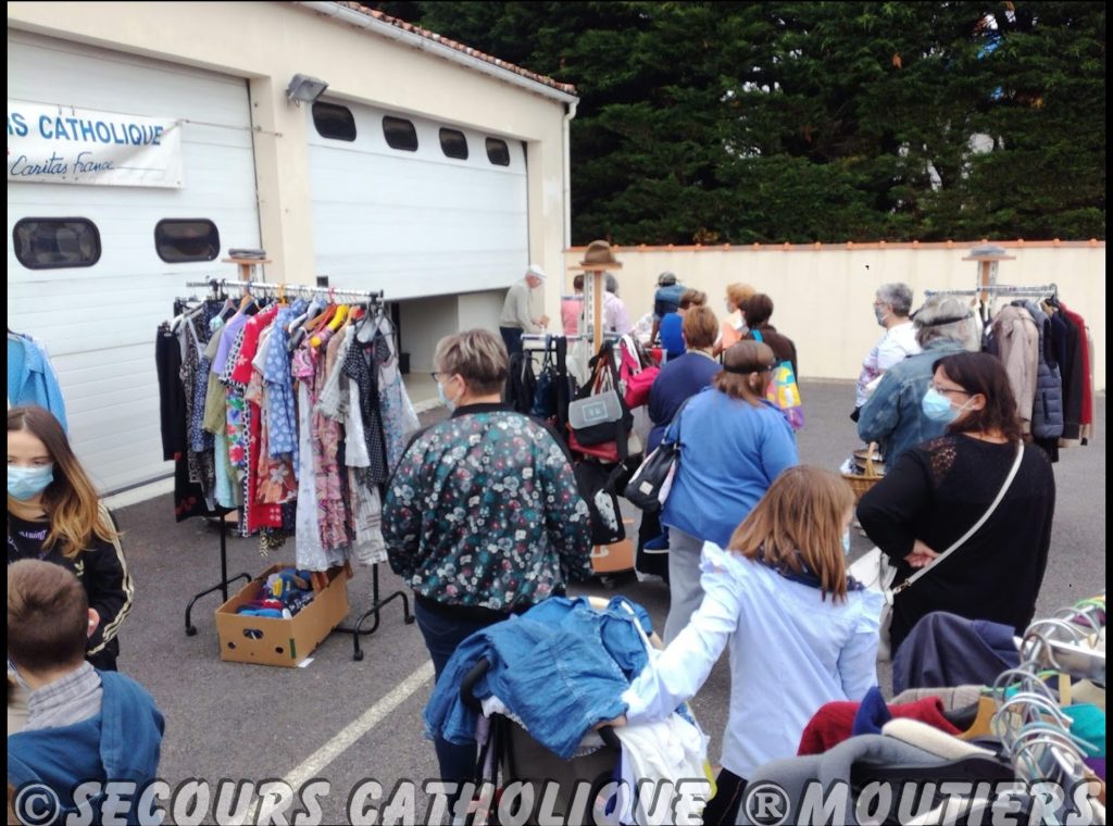 09.07.20 Secours Catholique Braderie (2)