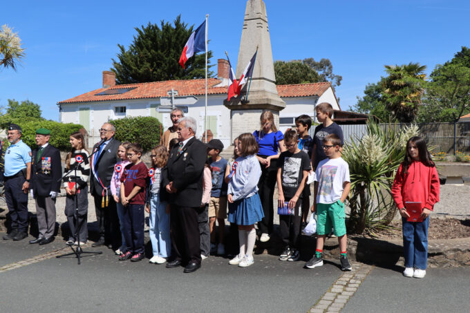 08 05 26 commemoration8mai 14